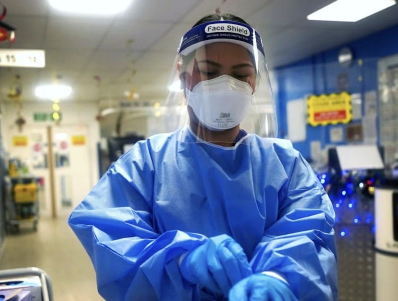 İngiltere Sağlık Sektöründe Personel Açığı Krizine Yeni Bakış