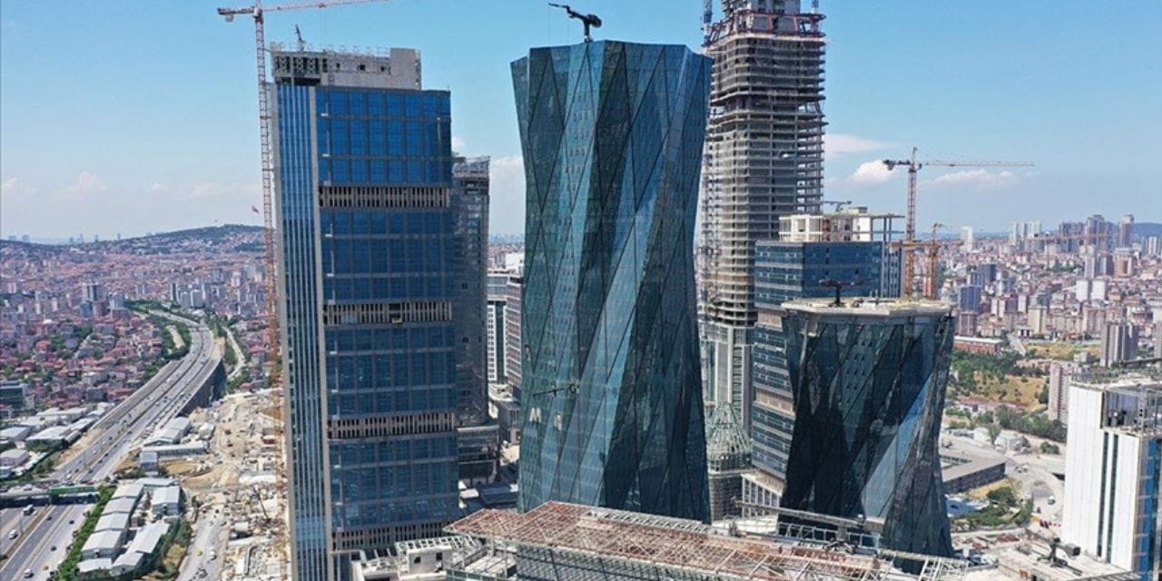 Türkiye’nin Yatırım Fonları: Kent Tabanlı Dağılım ve Yaş Gruplarıyla Finansal Büyüklükler